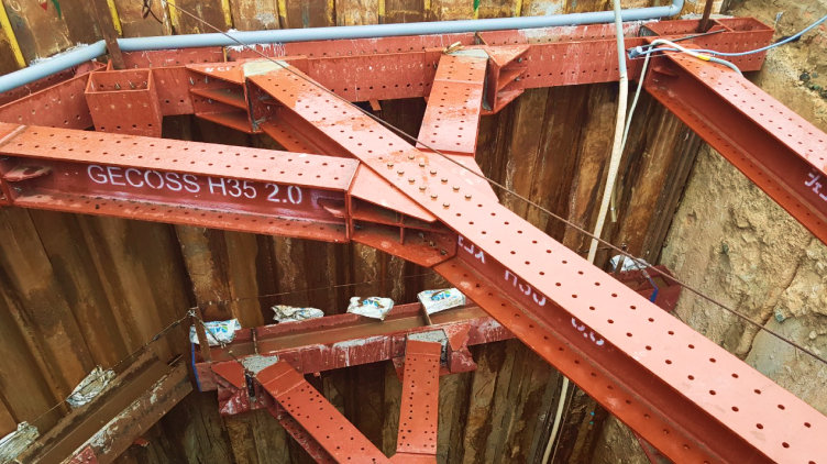 Materials & Construction